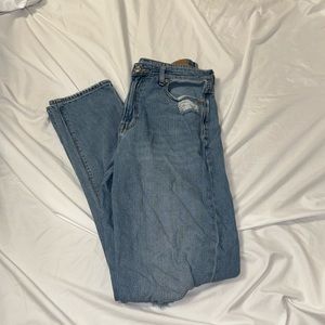 American Eagle Mom Jeans